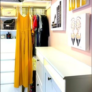 Forever 21 V-neck long maxi mustard yellow dress, size small, very soft & flowy